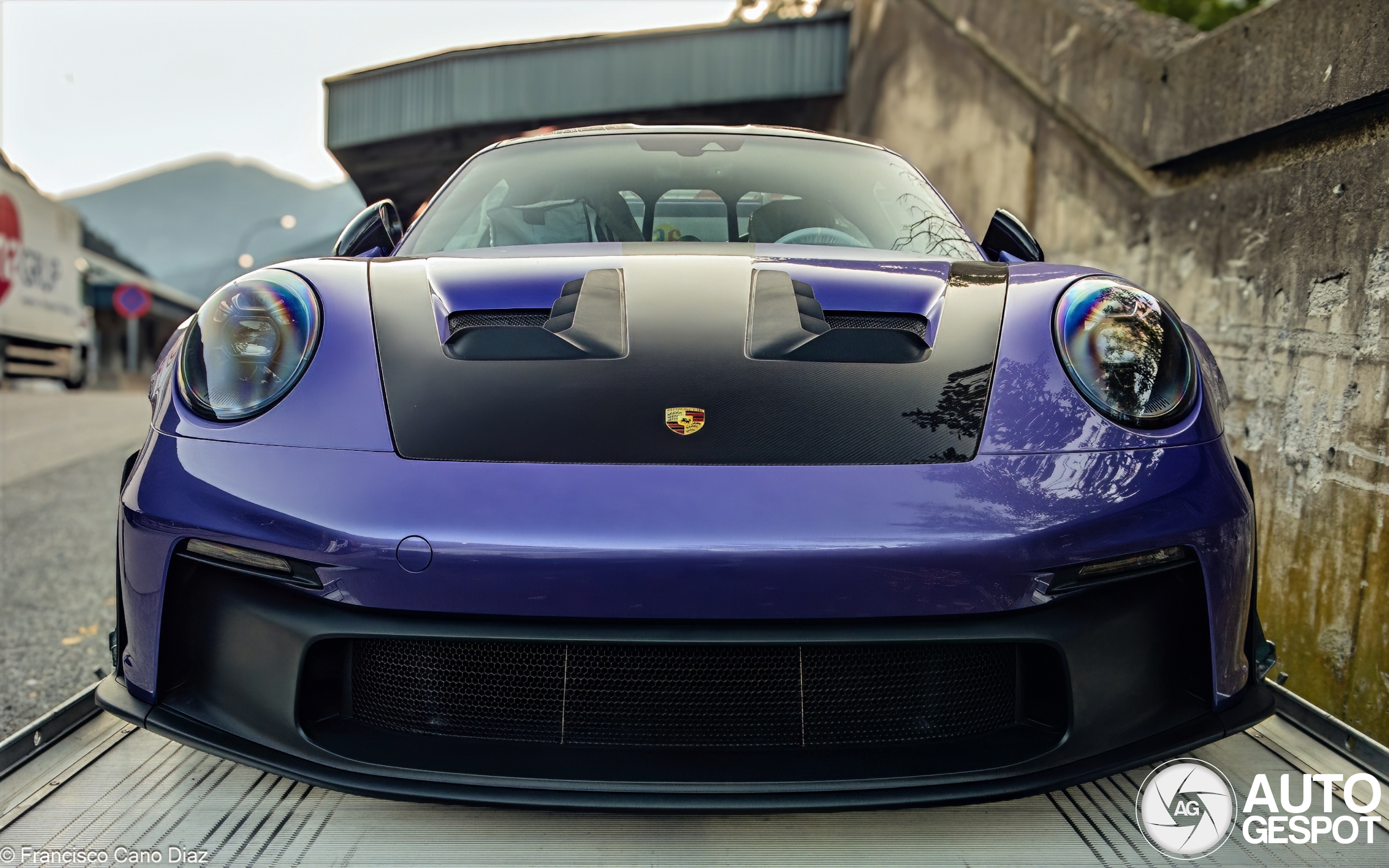 Porsche 992 GT3 RS MkI Weissach Package