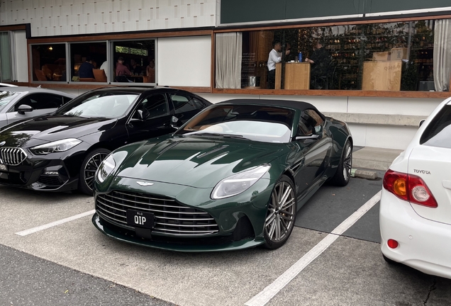 Aston Martin DB12 Volante