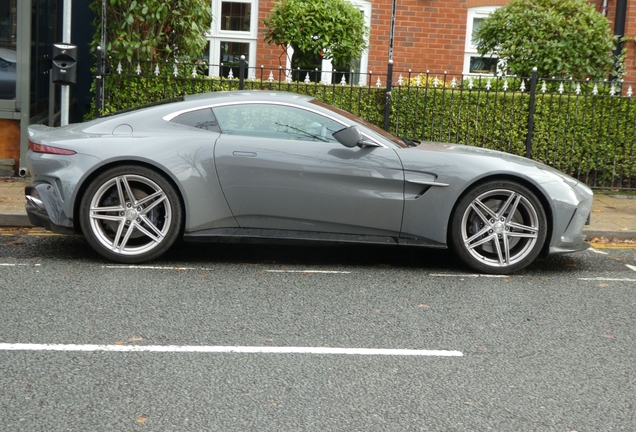 Aston Martin Vantage 2024