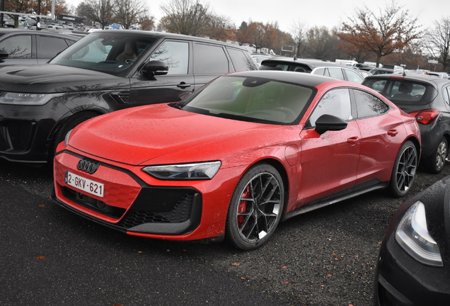 Audi RS E-Tron GT 2025