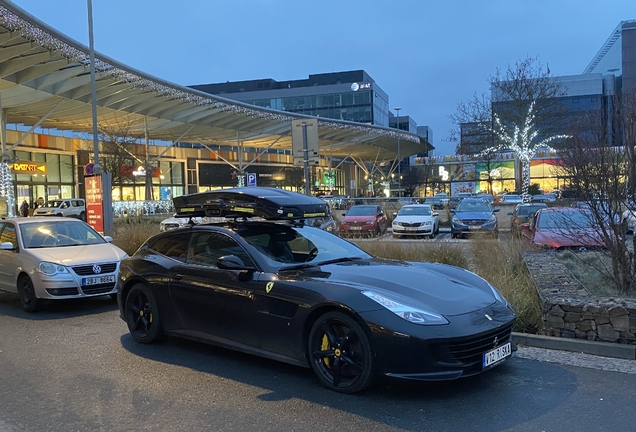 Ferrari GTC4Lusso