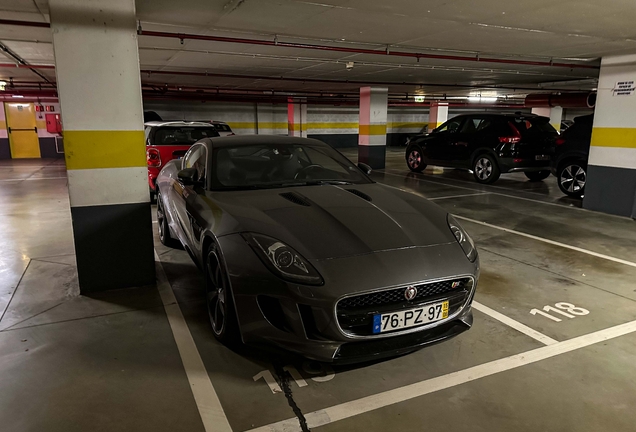 Jaguar F-TYPE S Coupé