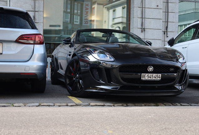 Jaguar F-TYPE S V8 Convertible