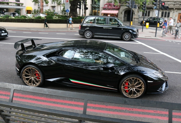 Lamborghini Huracán LP640-4 Performante