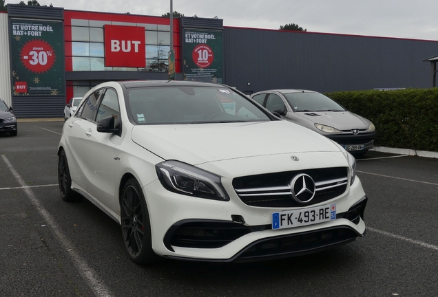 Mercedes-AMG A 45 W176 2015