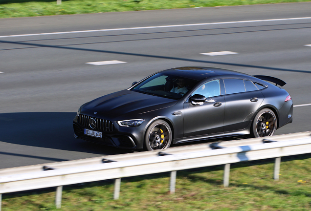 Mercedes-AMG GT 63 S X290