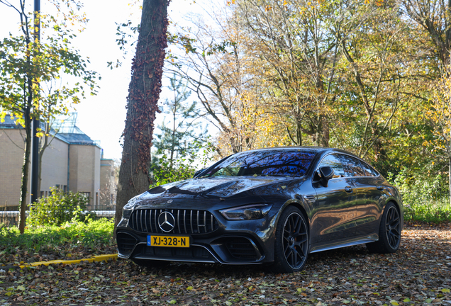 Mercedes-AMG GT 63 S X290
