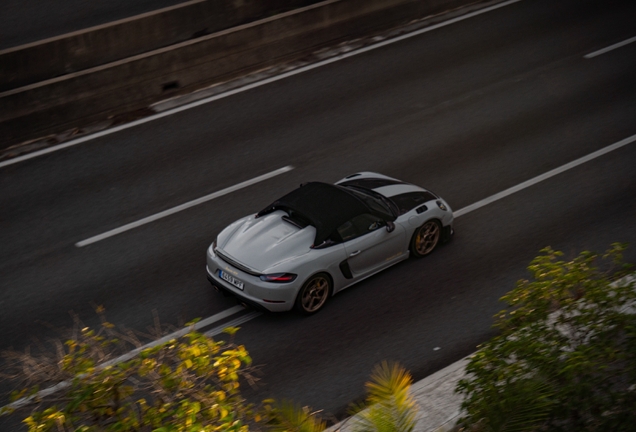 Porsche 718 Spyder RS Weissach Package