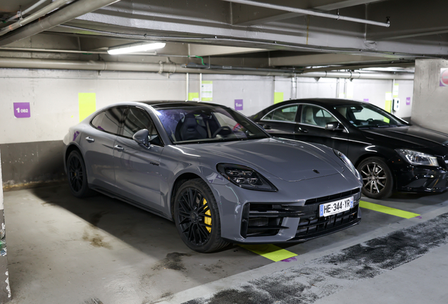 Porsche 972 Panamera Turbo S E-Hybrid