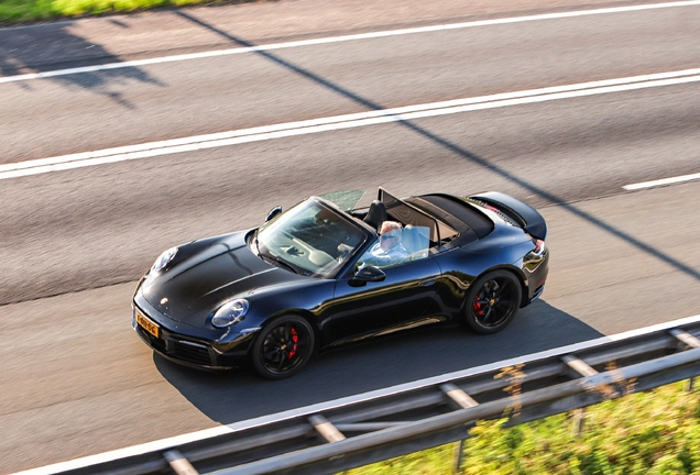Porsche 992 Carrera 4S Cabriolet MkI