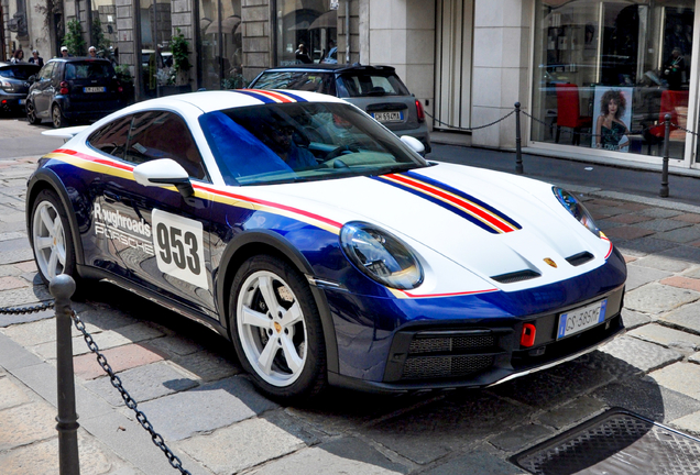 Porsche 992 Dakar