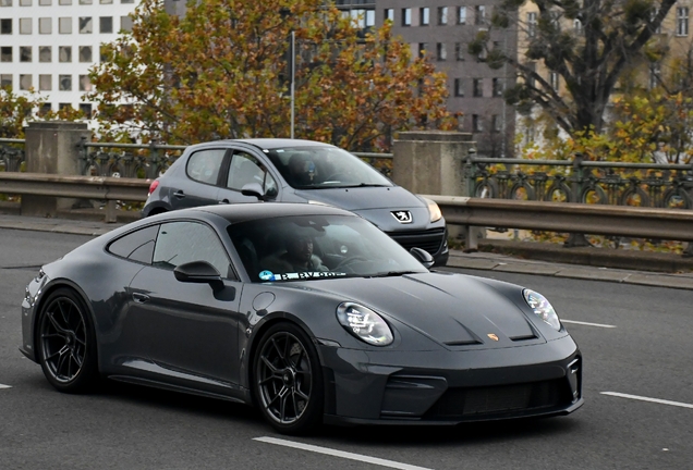 Porsche 992 GT3 Touring MkII