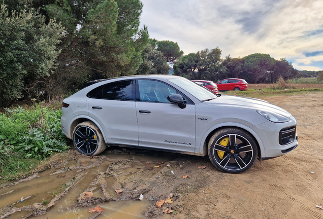Porsche Cayenne Turbo S E-Hybrid