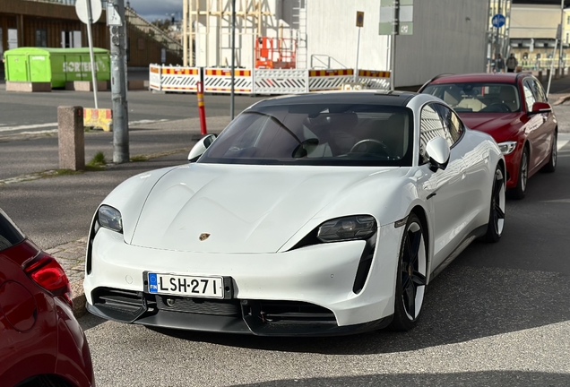 Porsche Taycan Turbo