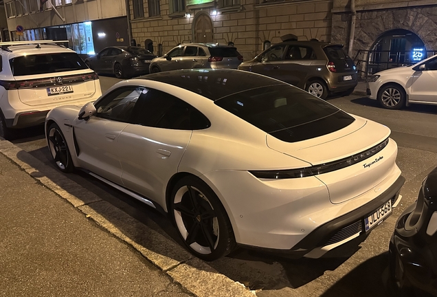 Porsche Taycan Turbo
