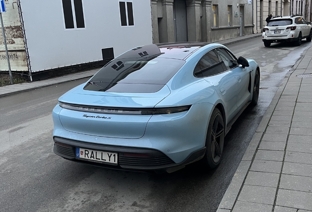 Porsche Taycan Turbo S