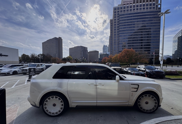 Rolls-Royce Cullinan Mansory Wide Body