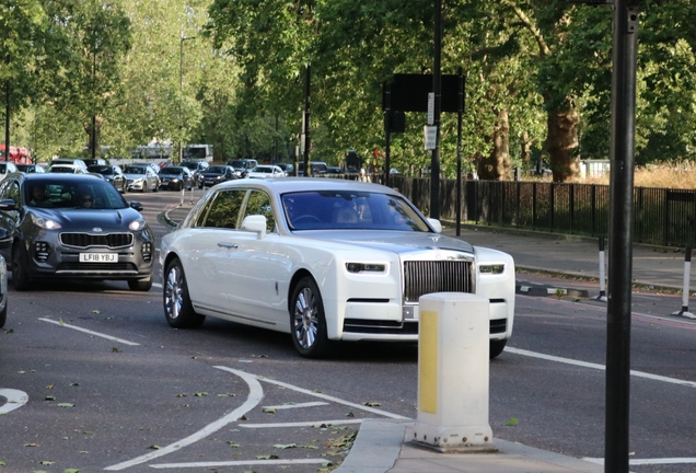 Rolls-Royce Phantom VIII