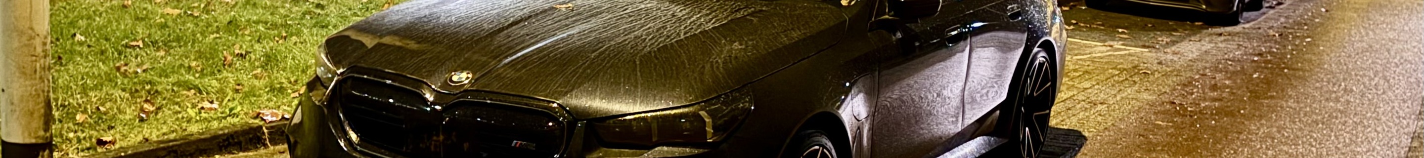 BMW M5 G90