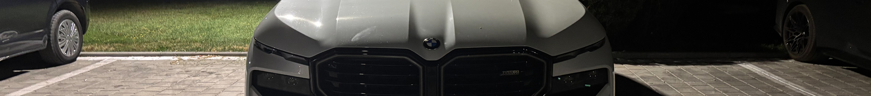 BMW XM G09