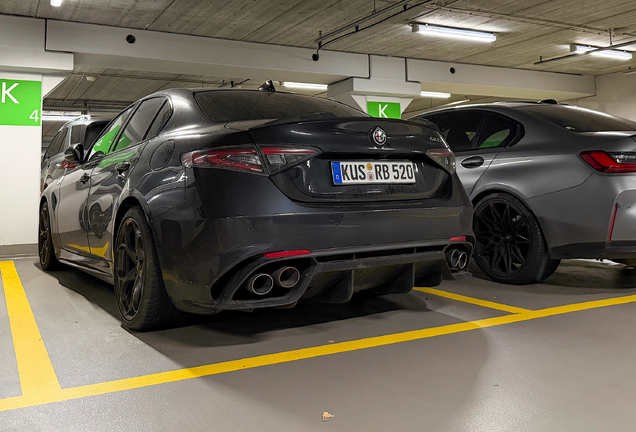 Alfa Romeo Giulia Quadrifoglio 2023