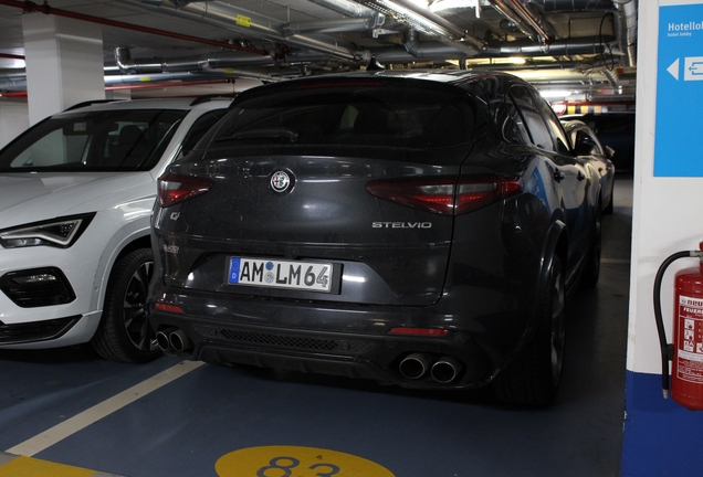 Alfa Romeo Stelvio Quadrifoglio