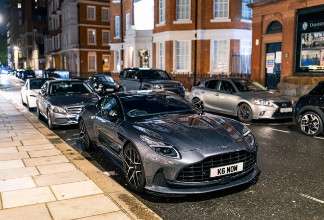 Aston Martin DB12