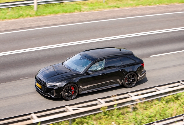 Audi RS6 Avant C8