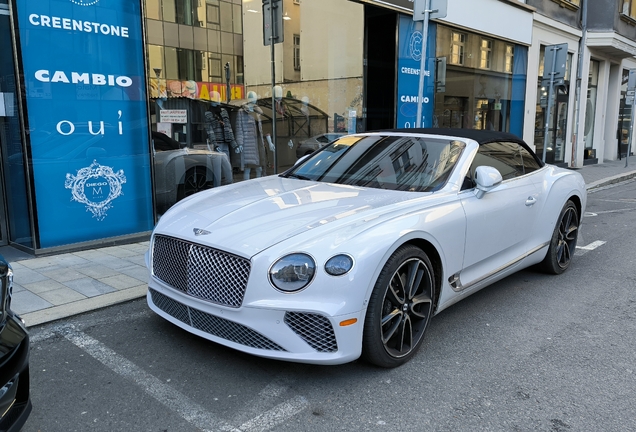 Bentley Continental GTC 2019