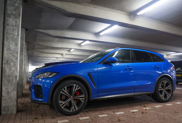 Jaguar F-PACE SVR