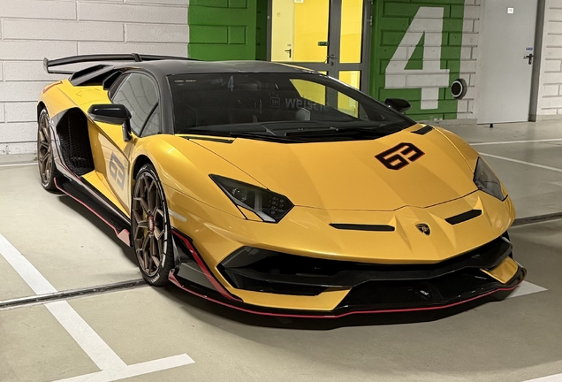 Lamborghini Aventador LP770-4 SVJ