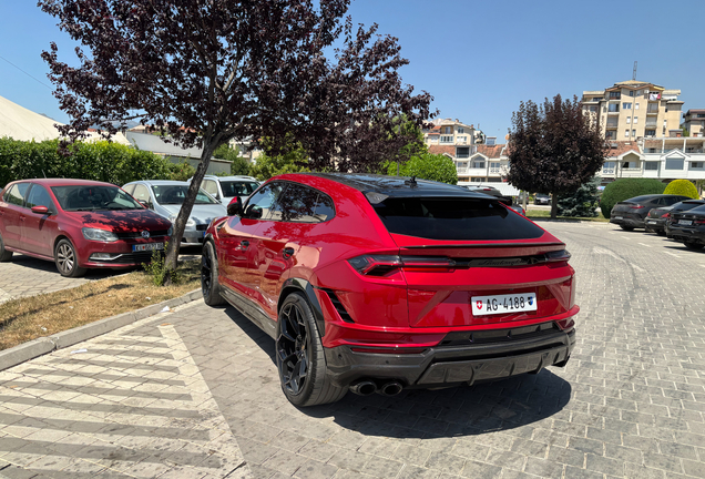 Lamborghini Urus Performante