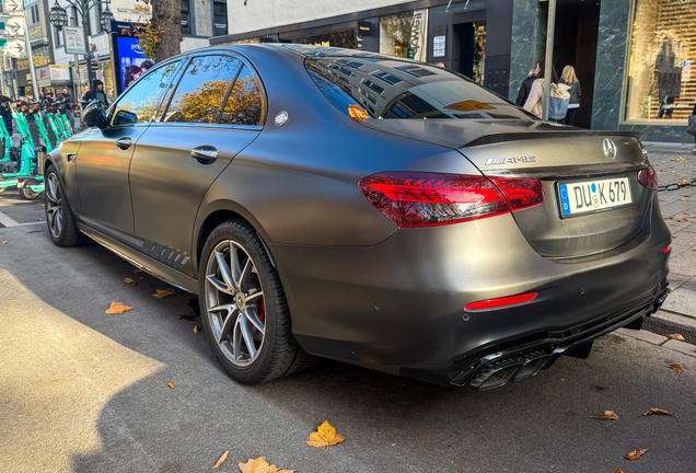 Mercedes-AMG E 63 S W213 Final Edition