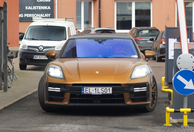 Porsche 972 Panamera GTS MkI