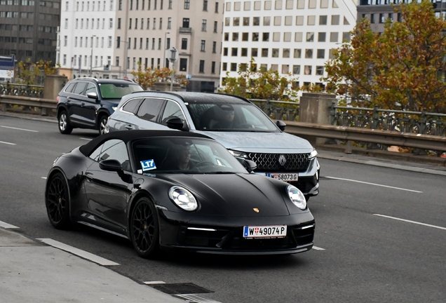 Porsche 992 Carrera 4S Cabriolet MkI