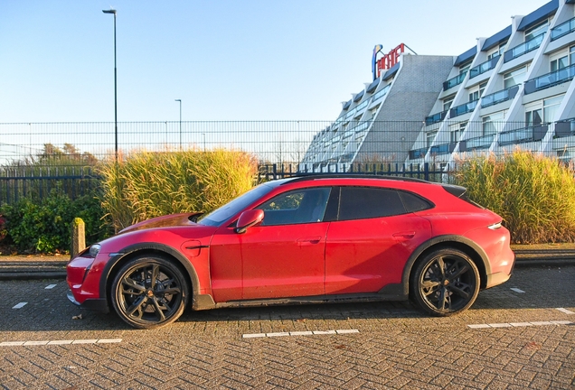Porsche Taycan Turbo Cross Turismo