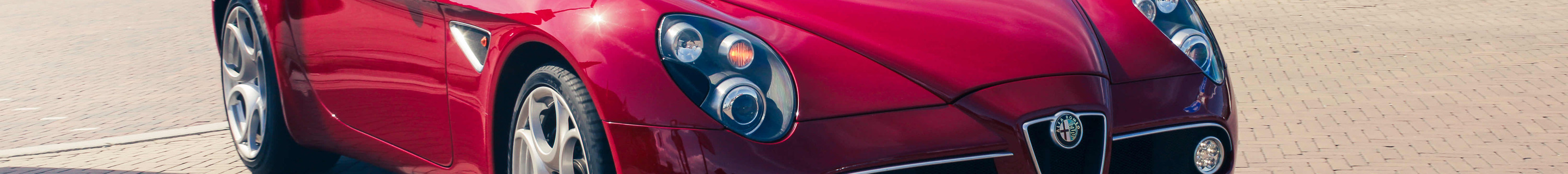 Alfa Romeo 8C Competizione