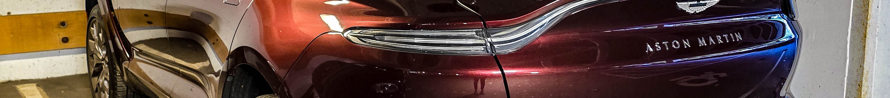 Aston Martin DBX