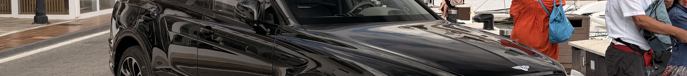 Bentley Bentayga V8 2021