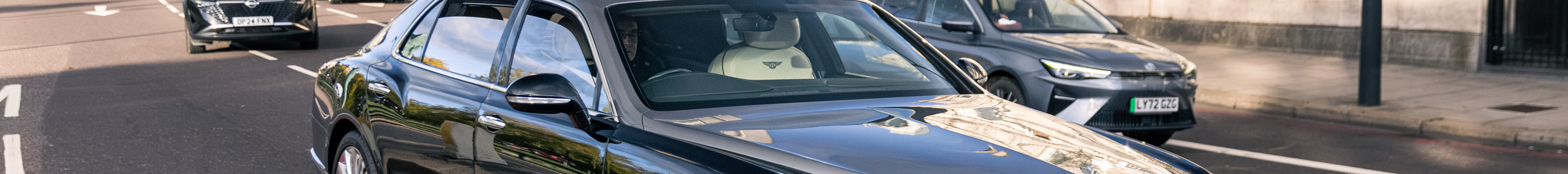 Bentley Mulsanne EWB 2016