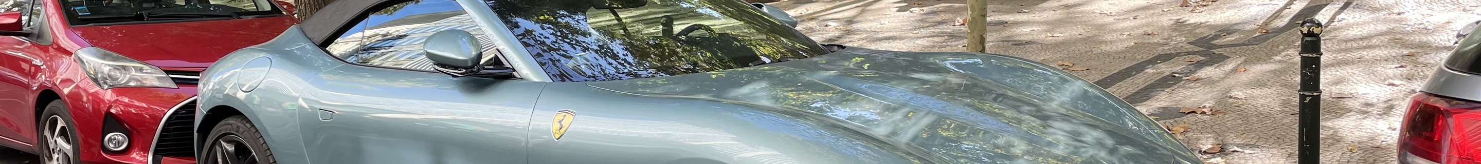 Ferrari Roma Spider