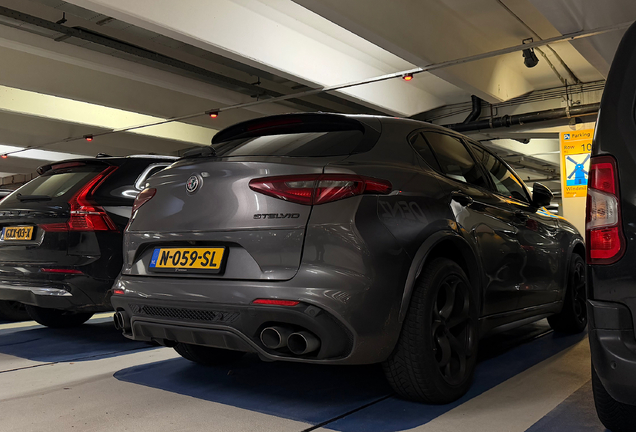 Alfa Romeo Stelvio Quadrifoglio