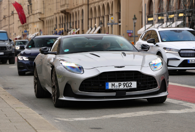 Aston Martin DB12
