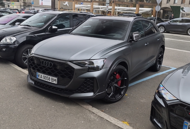 Audi RS Q8 2024