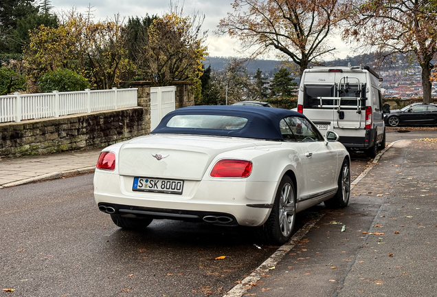 Bentley Continental GTC V8