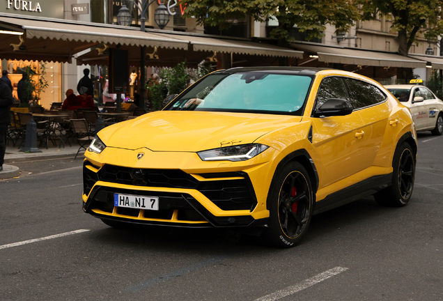Lamborghini Urus