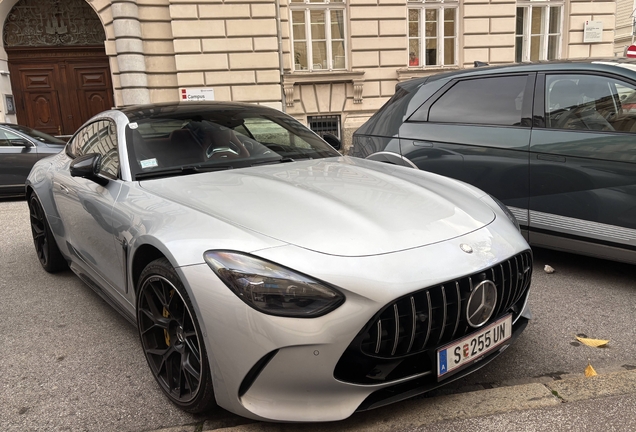 Mercedes-AMG GT 63 C192
