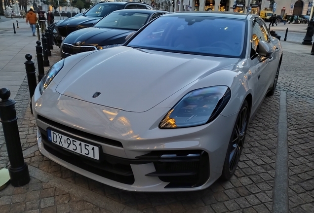 Porsche 972 Panamera Turbo E-Hybrid