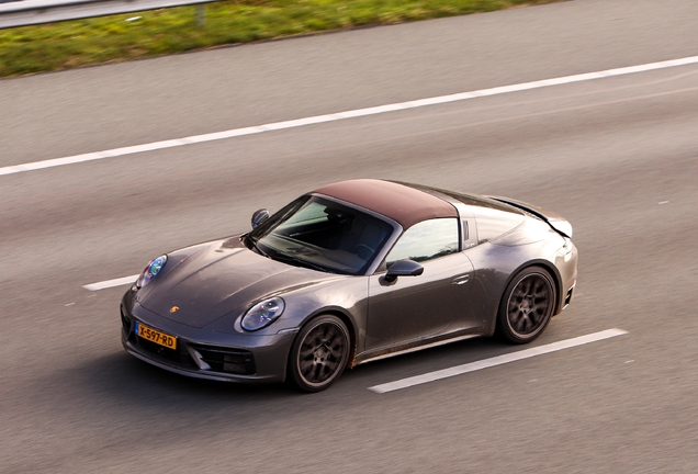 Porsche 992 Targa 4S MkI