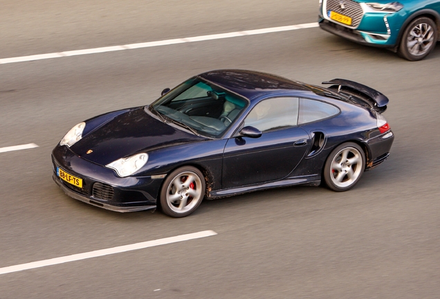 Porsche 996 Turbo